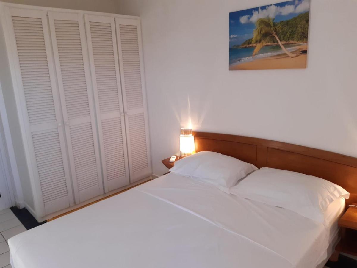 Manbana 320 Residence Kawann Grand-Bourg  Экстерьер фото